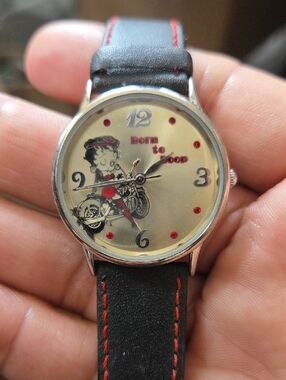 BETTY BOOP  Watch "BORN TO BOOP" Motorcycle Biker total 9" w/ band new battery